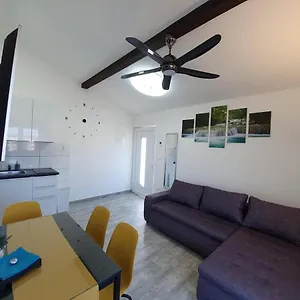 apartmani-callista.hotelinzadar.com/